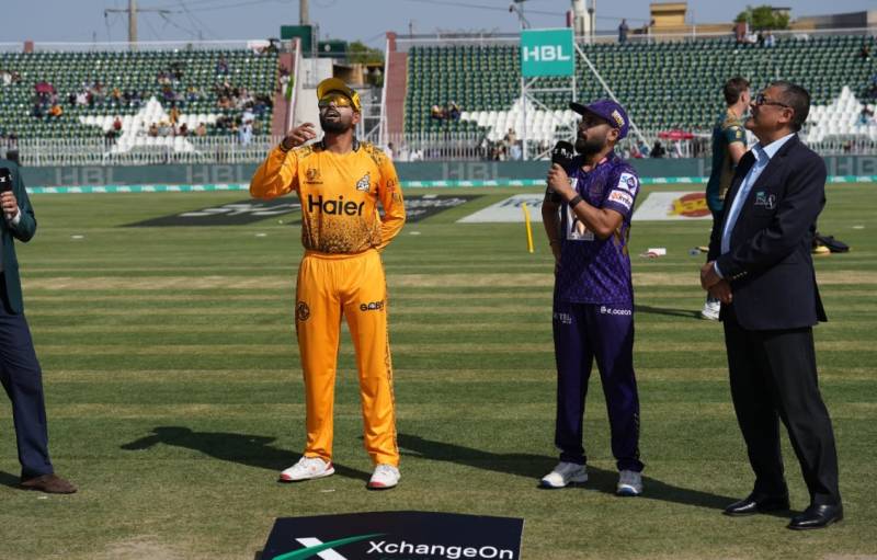 peshawar zalmi vs quetta gladiators toss
